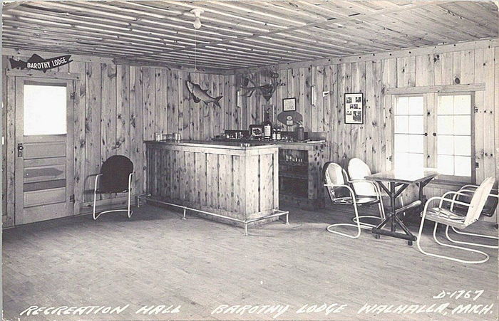 Walhalla - Recreation Hall Interior Barotny Lodge (newer photo)